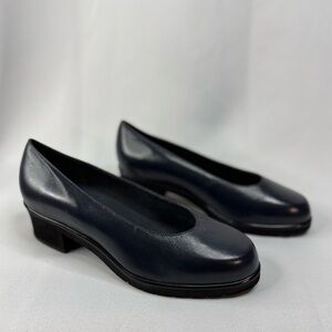 Easentials by Etienne Aigner Navy Blue‎ Block Heel